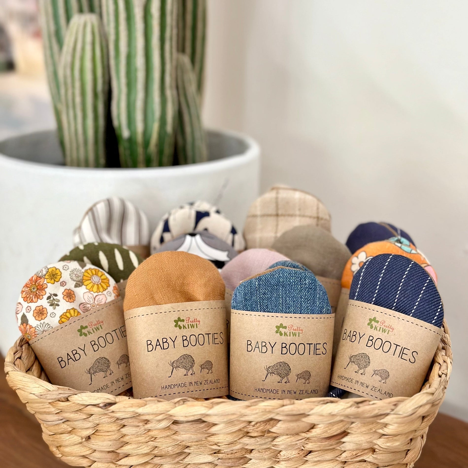 Pretty Kiwi Baby Booties