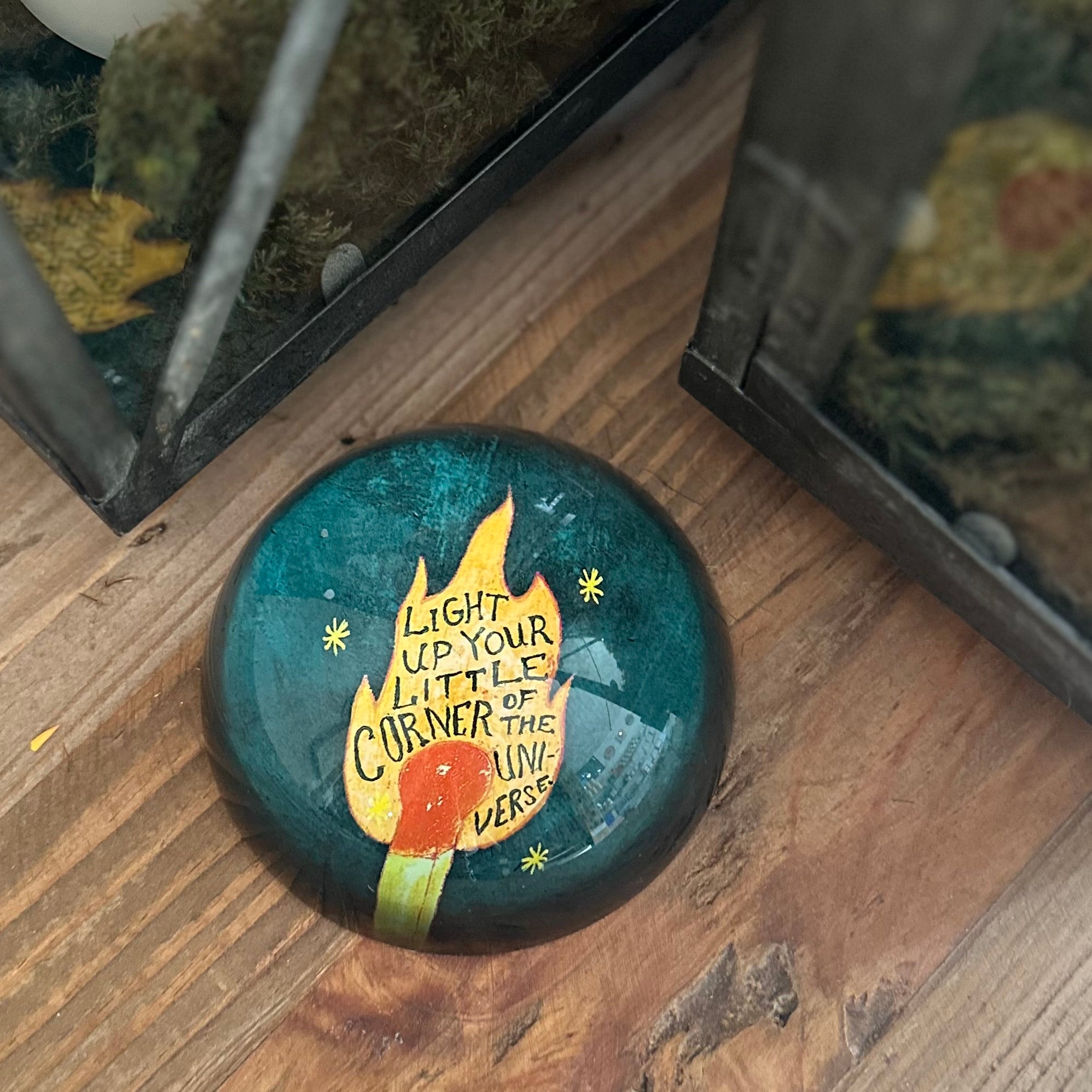 Paper Weight | Dome Glass Light Up