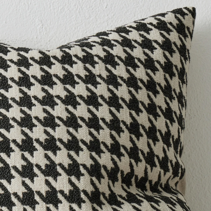 Giovanni Cushion | Midnight