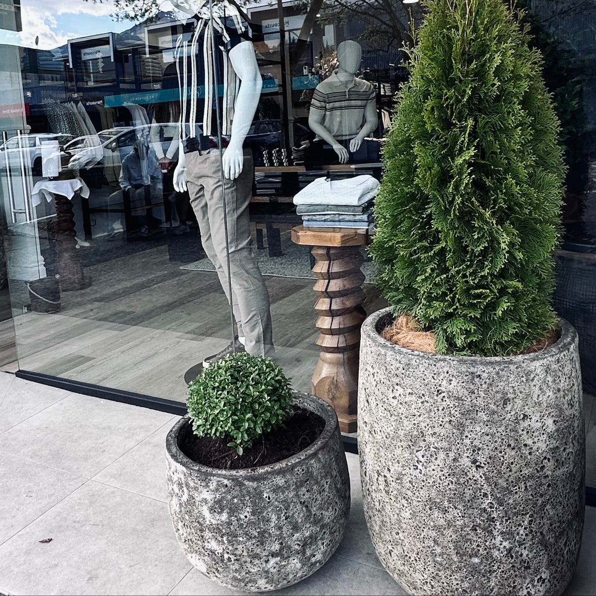 Outdoor Pot | Lava Grey Small