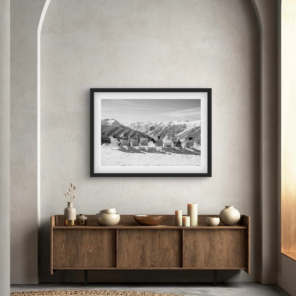 Art Print | Relaxed Skiiers