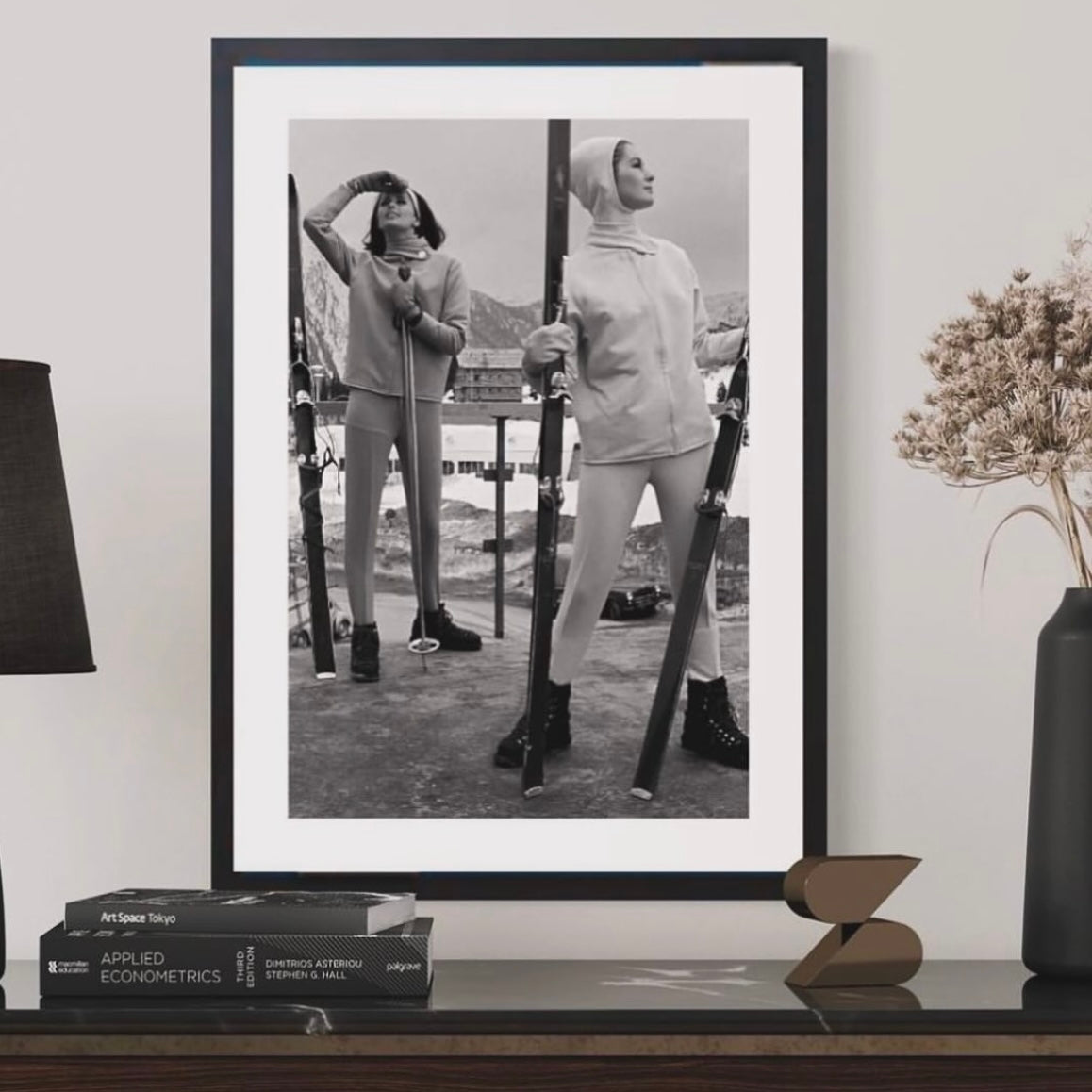 Art Print | Skiier Girls
