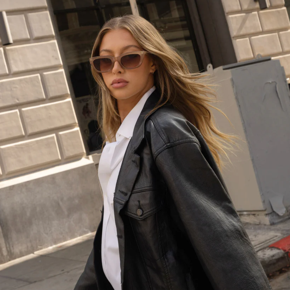 Otra_Nove_Sunglasses_Model_Image