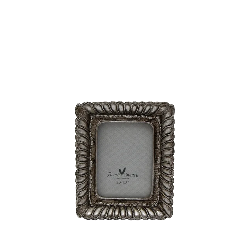 Frame | Fanned Metal 2.5”x3.5”